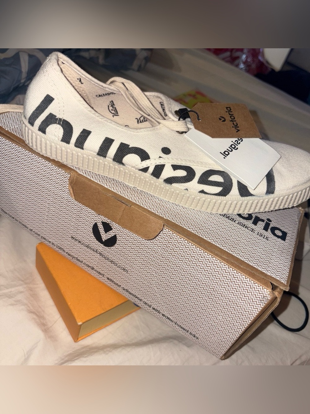 Desigual Cream Canvas women  Sneaker with Black Logo